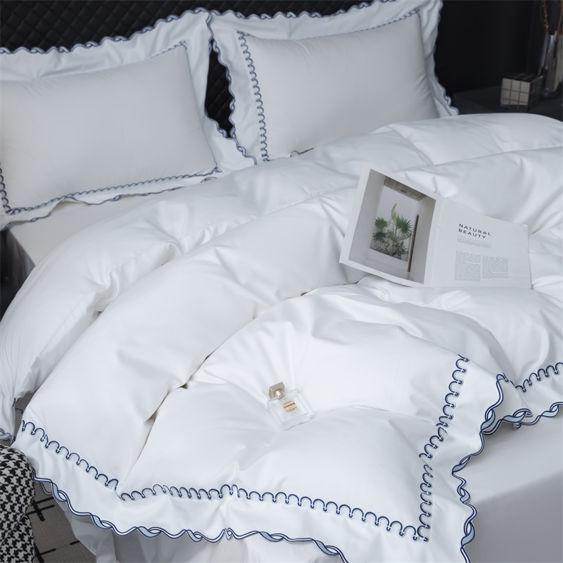 Set di biancheria da letto in raso di cotone 350TC dal design raffinato con ricamo Set di biancheria da letto in raso di cotone 350TC dal design raffinato con ricamo