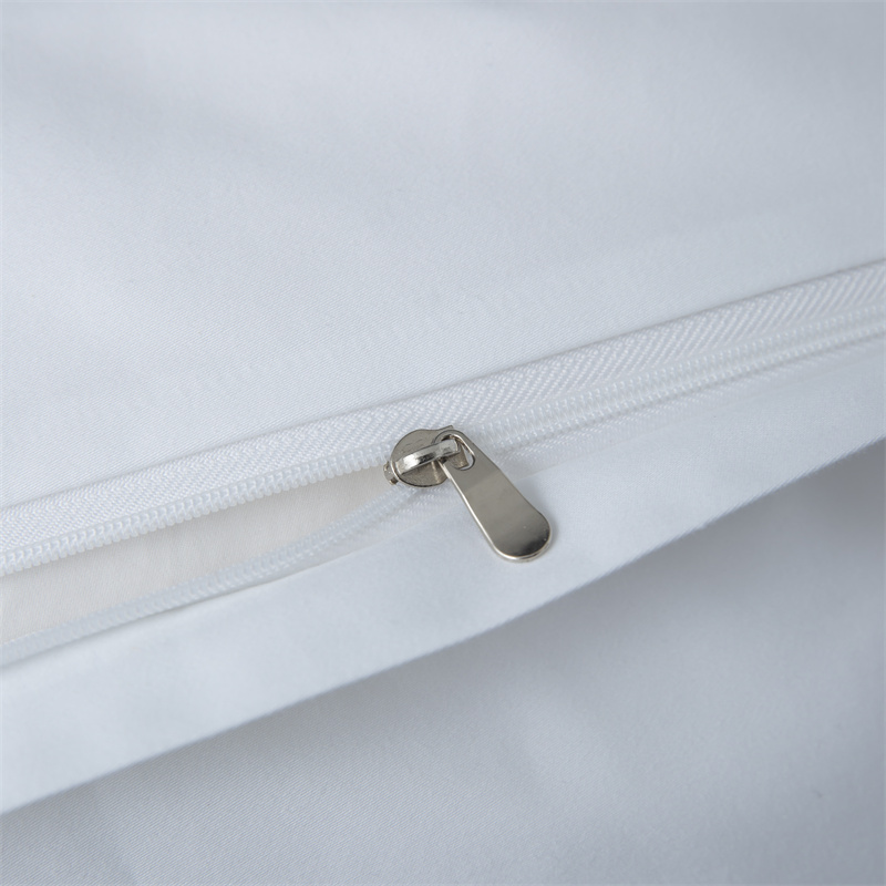 Set di biancheria da letto in raso di cotone 350TC dal design raffinato con ricamo Set di biancheria da letto in raso di cotone 350TC dal design raffinato con ricamo