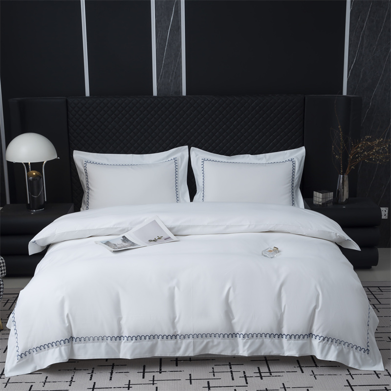 Set di biancheria da letto in raso di cotone 500TC con nuovo motivo ricamato