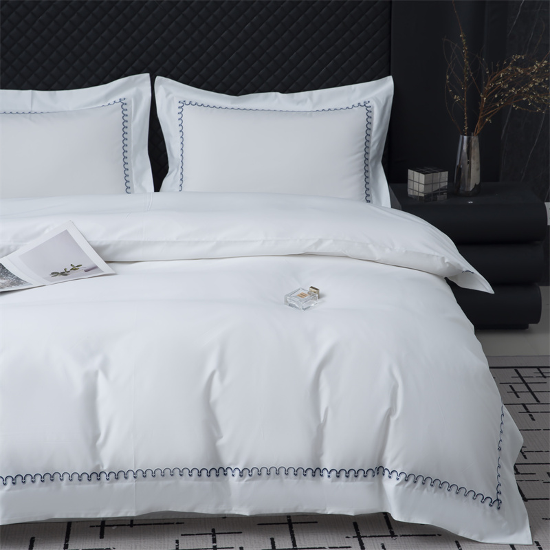 Set di biancheria da letto in raso di cotone 500TC con nuovo motivo ricamato Set di biancheria da letto in raso di cotone 500TC con nuovo motivo ricamato