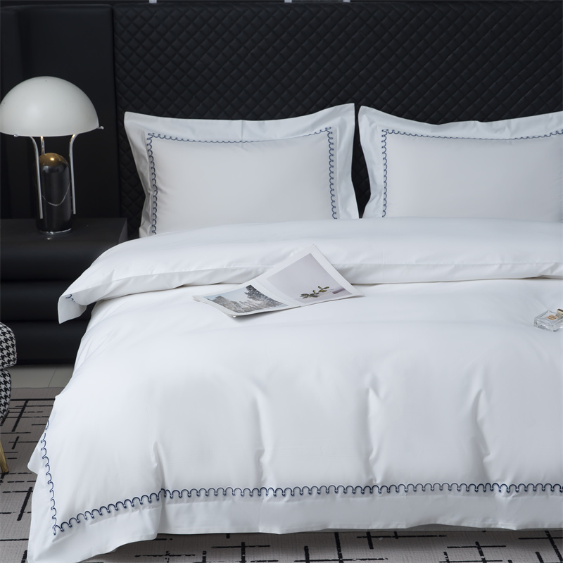 Set di biancheria da letto in raso di cotone 500TC con nuovo motivo ricamato Set di biancheria da letto in raso di cotone 500TC con nuovo motivo ricamato