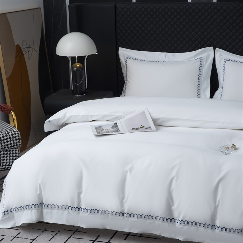 Set di biancheria da letto in raso di cotone 500TC con nuovo motivo ricamato Set di biancheria da letto in raso di cotone 500TC con nuovo motivo ricamato